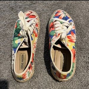 Pre- owned Steve Madden Shoes